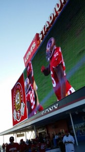 North scoreboard screen at Levi's Stadium.