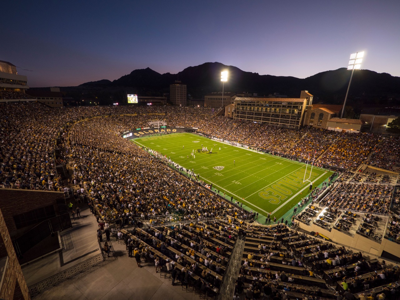 Cu Folsom Field Seating Chart