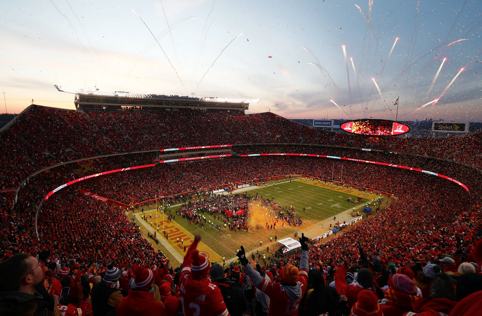 Chiefs, Ravens unveil limited-capacity seating plans for ...